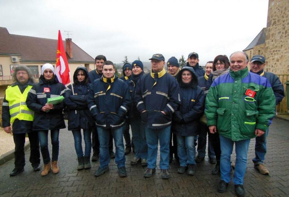 Poste : en grève contre le manque d'effectifs - La Dépêche du Midi - Vendredi 30 janvier 2015