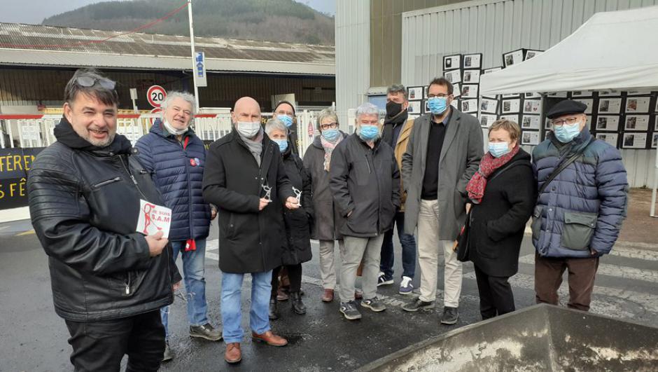 Aveyron : de nouveaux dons pour les salariés de la fonderie SAM de Viviez qui occupent l'usine depuis 70 jours // 2022.01.31