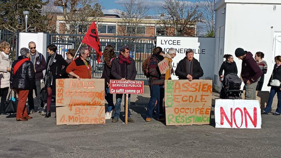 À Cahors, élus, syndicats et parents d'élèves boycottent le Comité départemental de l'éducation nationale // 2023.02.09